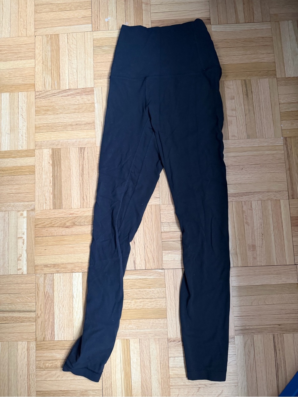 Lululemon align high-rise pant 25” - Picture 3 of 4